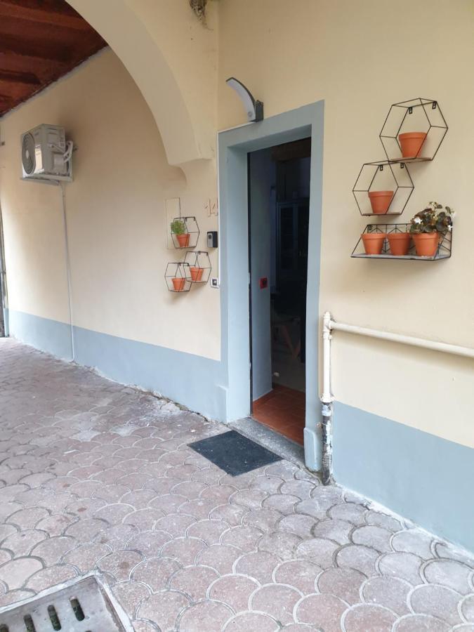 Ferienwohnung Romeo2 Somma Lombardo Exterior foto