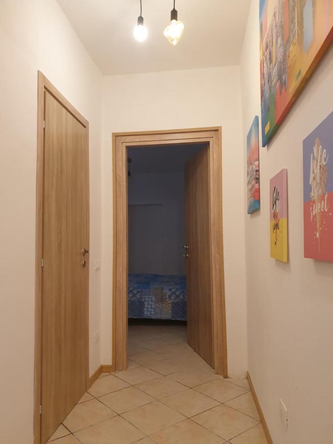 Ferienwohnung Romeo2 Somma Lombardo Exterior foto